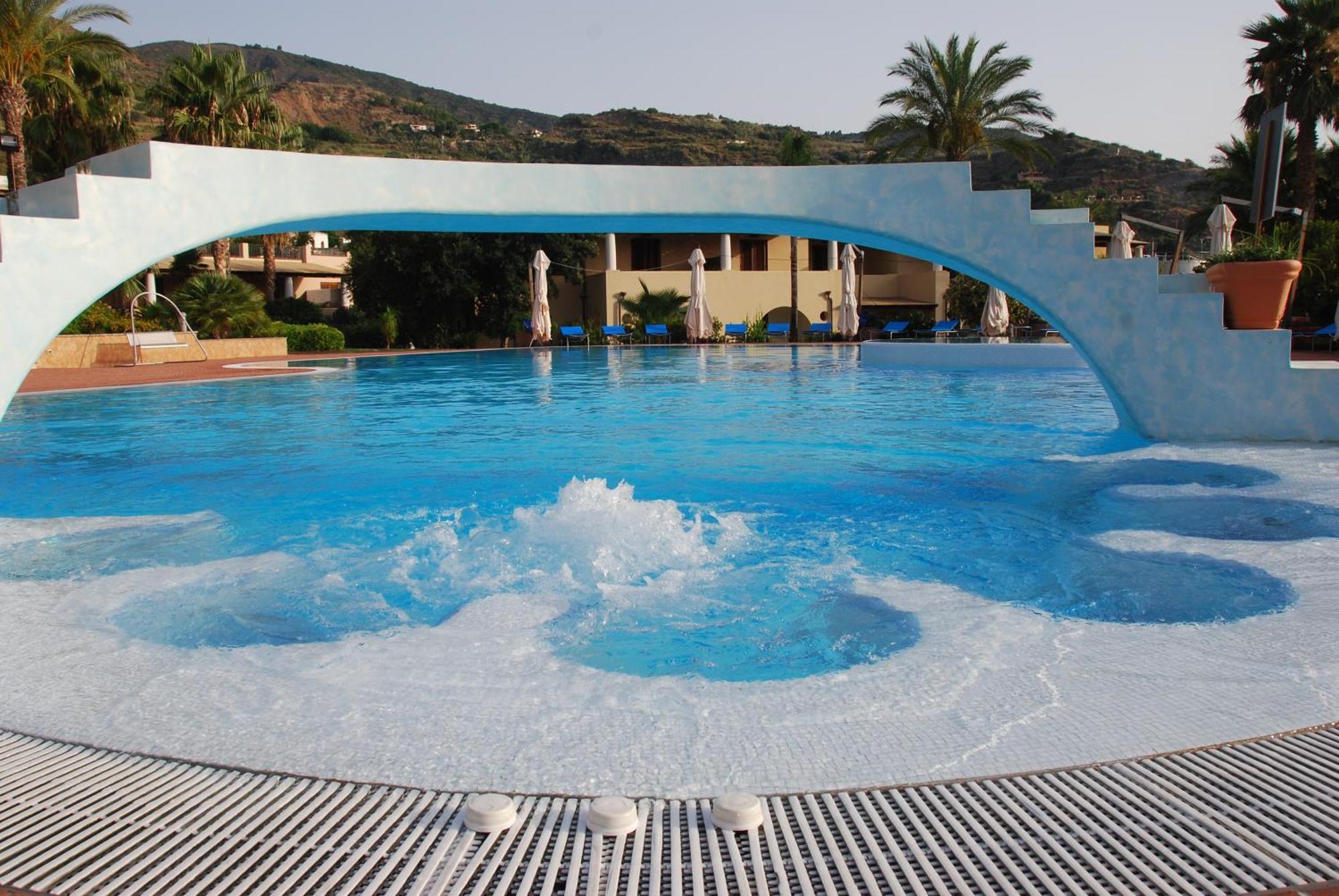 Hotel Aktea Lipari  Zewnętrze zdjęcie