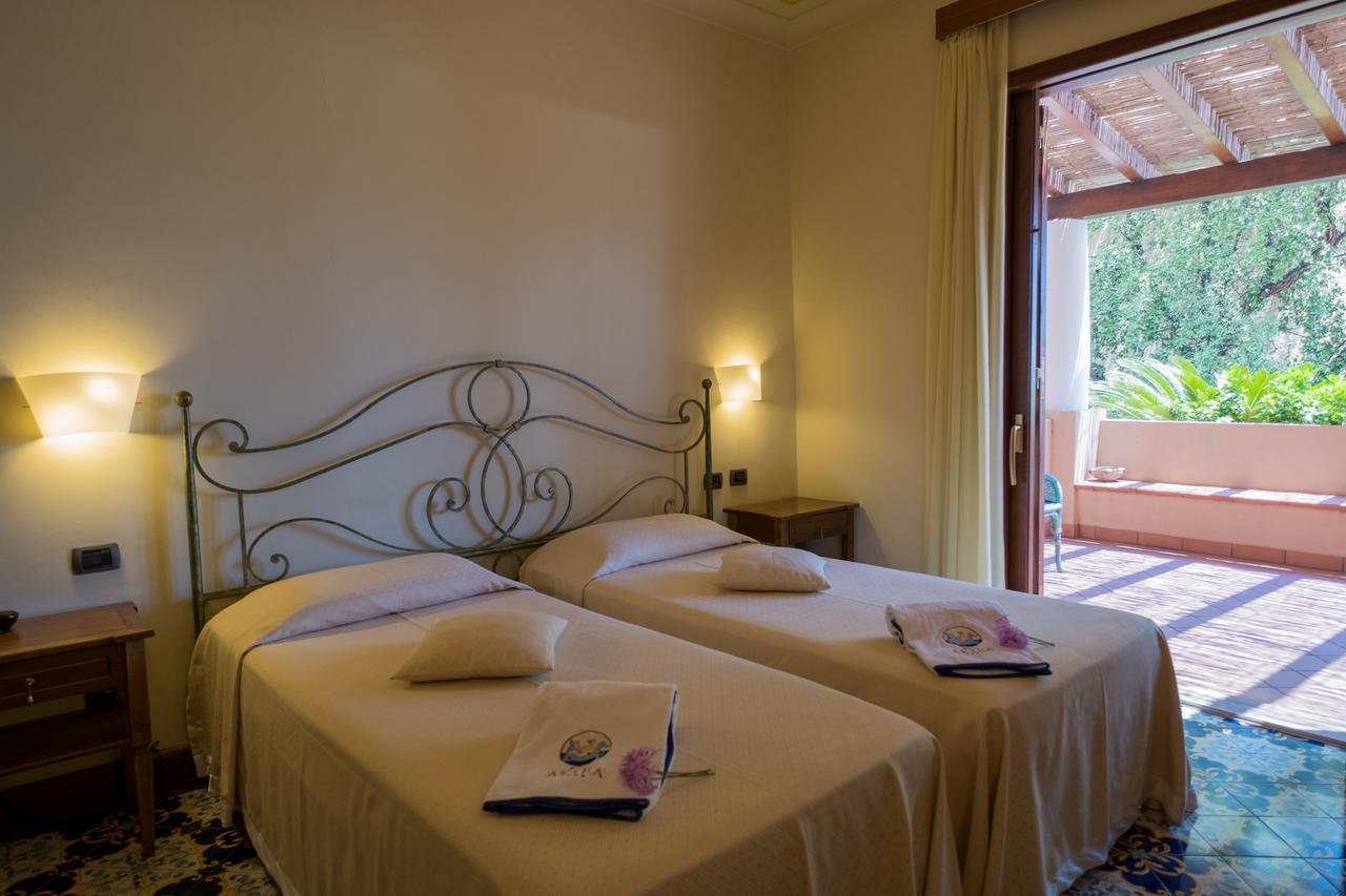 Hotel Aktea Lipari  Zewnętrze zdjęcie