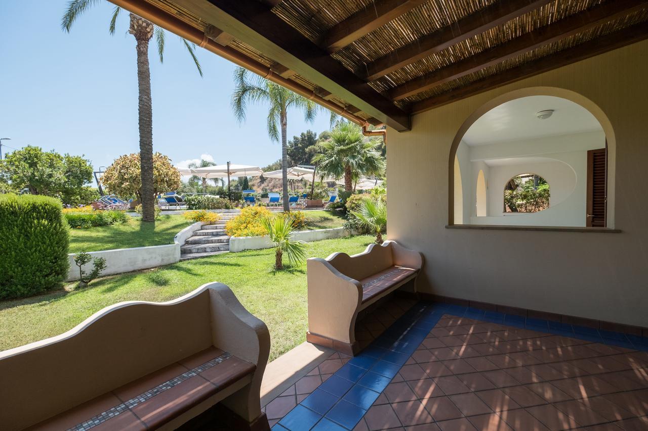 Hotel Aktea Lipari  Zewnętrze zdjęcie