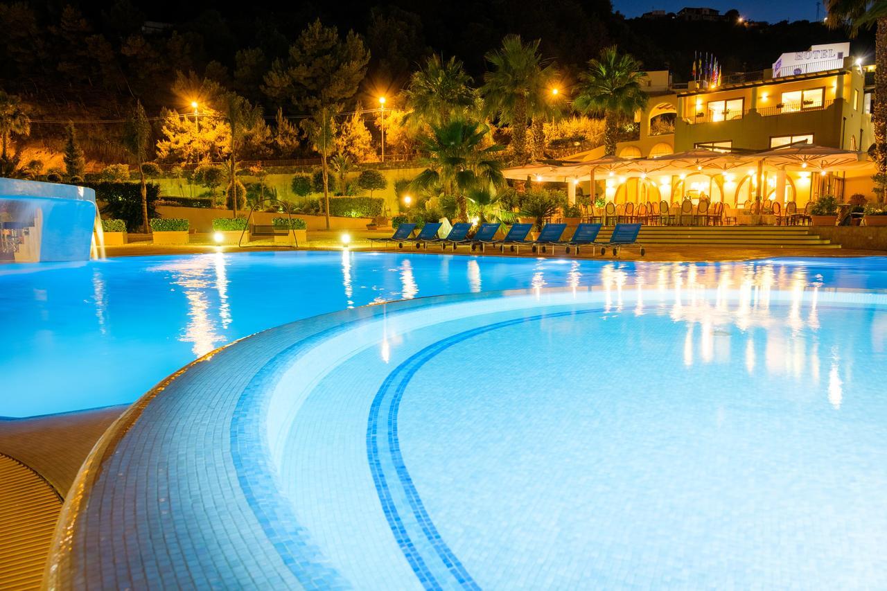 Hotel Aktea Lipari  Zewnętrze zdjęcie