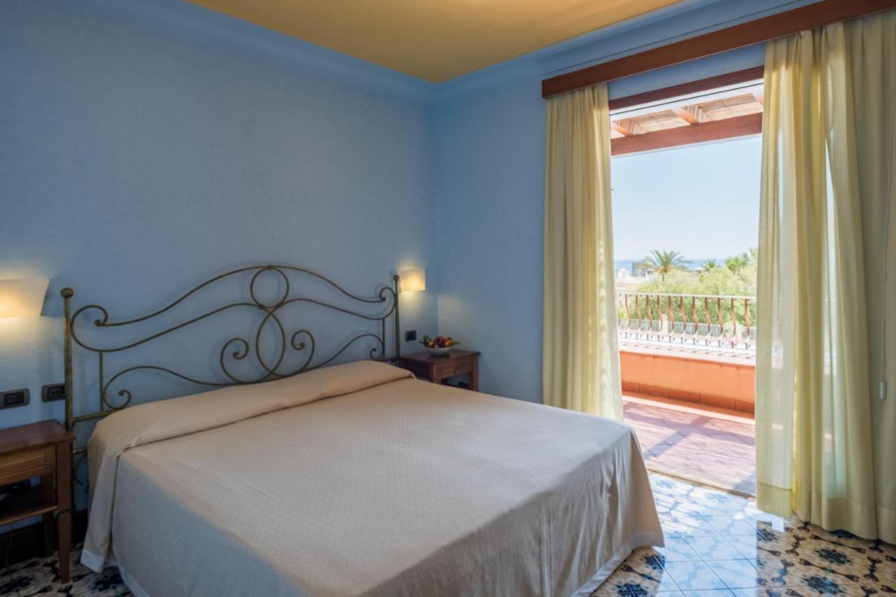 Hotel Aktea Lipari  Zewnętrze zdjęcie